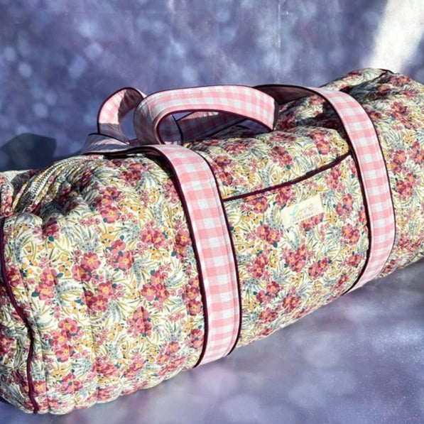Duffle & Traveling Bags