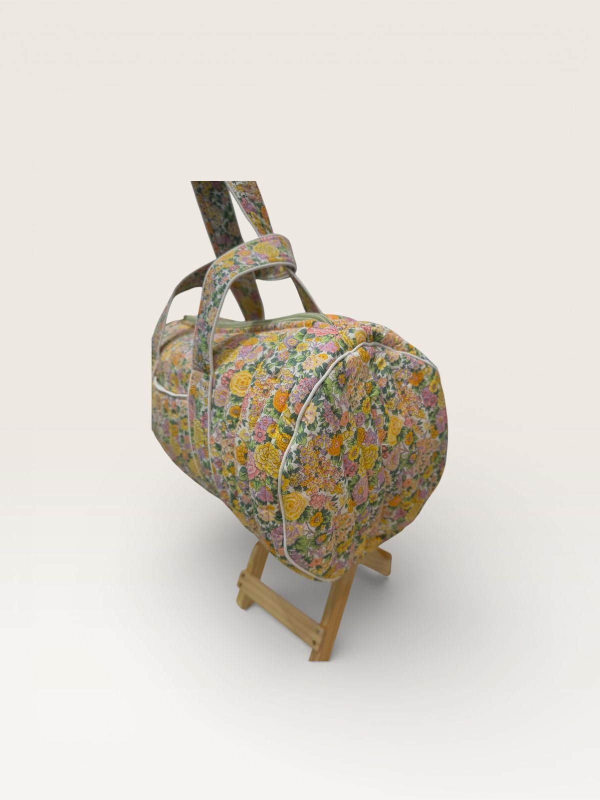 Duffle & Traveling Bags