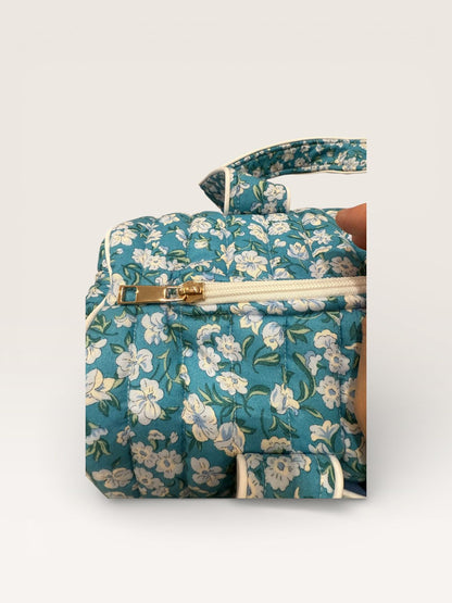 Duffle & Traveling Bags