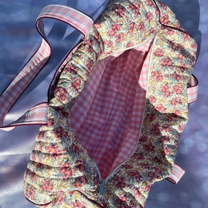 Duffle & Traveling Bags